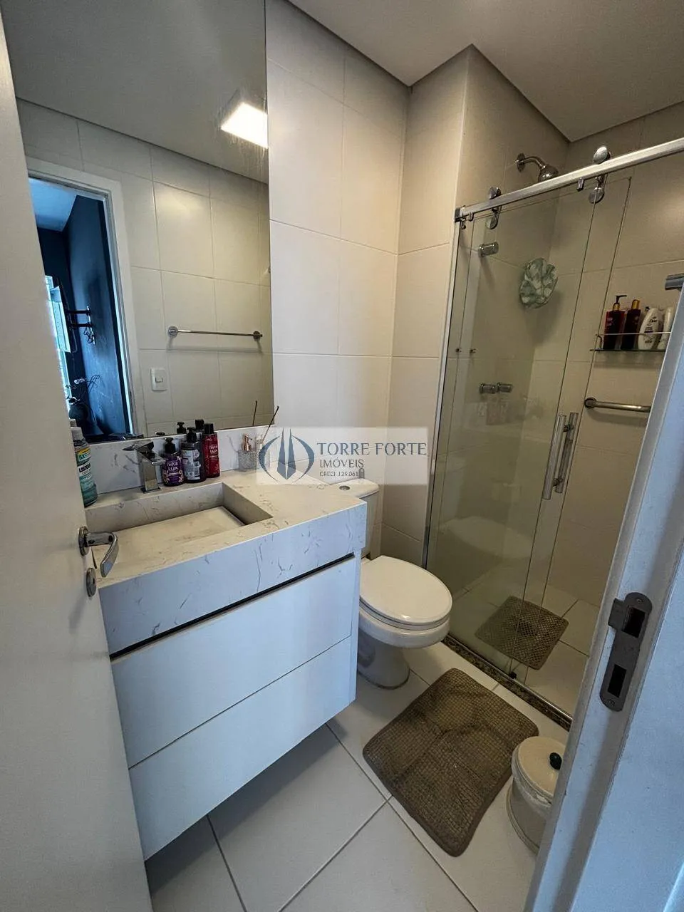 Imagem Ótimo apartamento, 83m² 2 dormitórios sendo 1 suíte 2 vagas, na Barra Funda