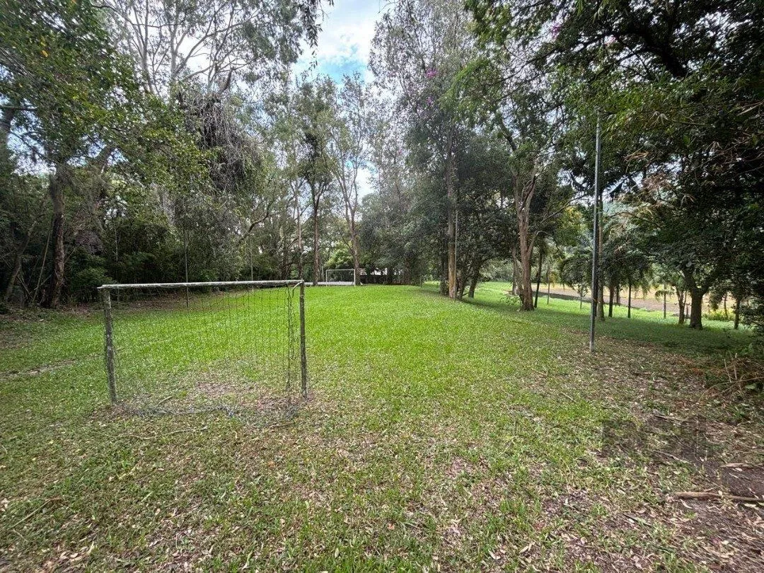Imagem Vendo um Lindo Sítio de 22ha em Itapuã com Infraestrutura há 3 km do Parque Estadual de Itapuã
