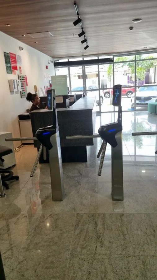Imagem Sala Comercial / Nova para Venda em Maceió, Gruta de Lourdes, 1 banheiro, 1 vaga