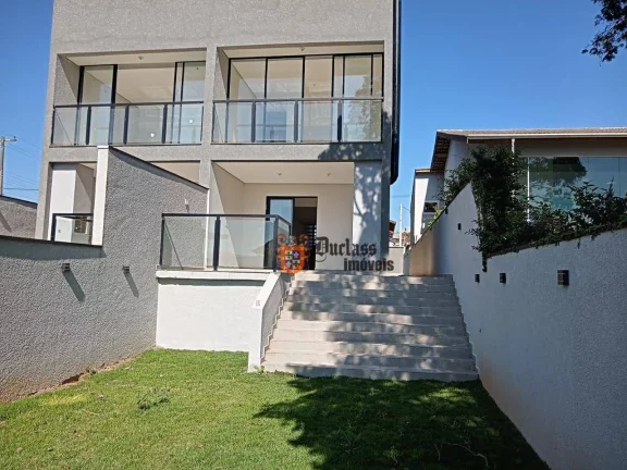 Foto do imóvel Sobrado com 3 dormitórios à venda, 150 m² por R$ 959.000 - Jardim dos Pinheiros - Atibaia/SP
