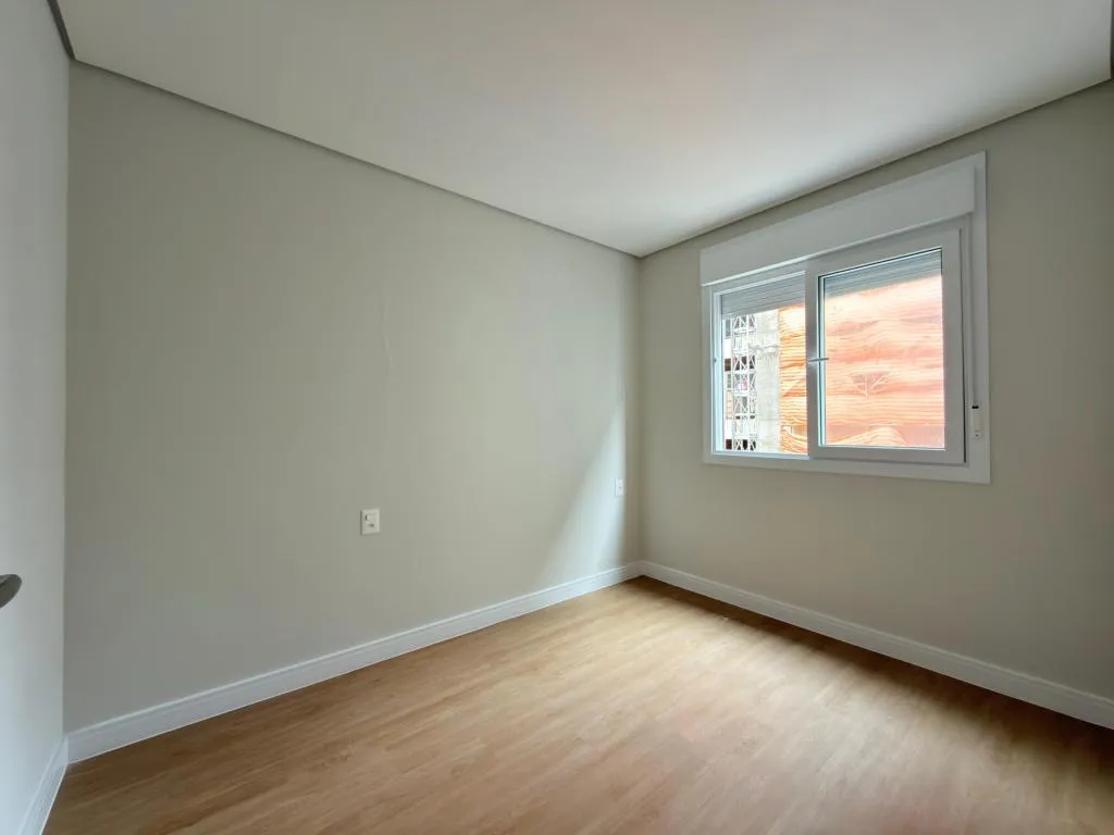 Imagem Apartamento 2 Dormitórios - Bairro Navegantes
