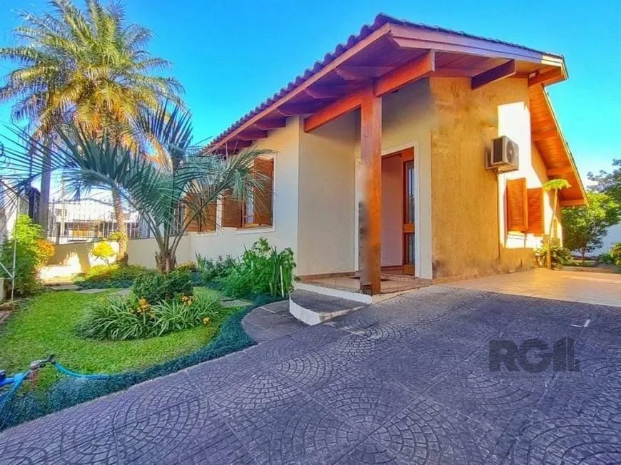 Imagem Casa de 3 dormitórios, bairro São Sebastião