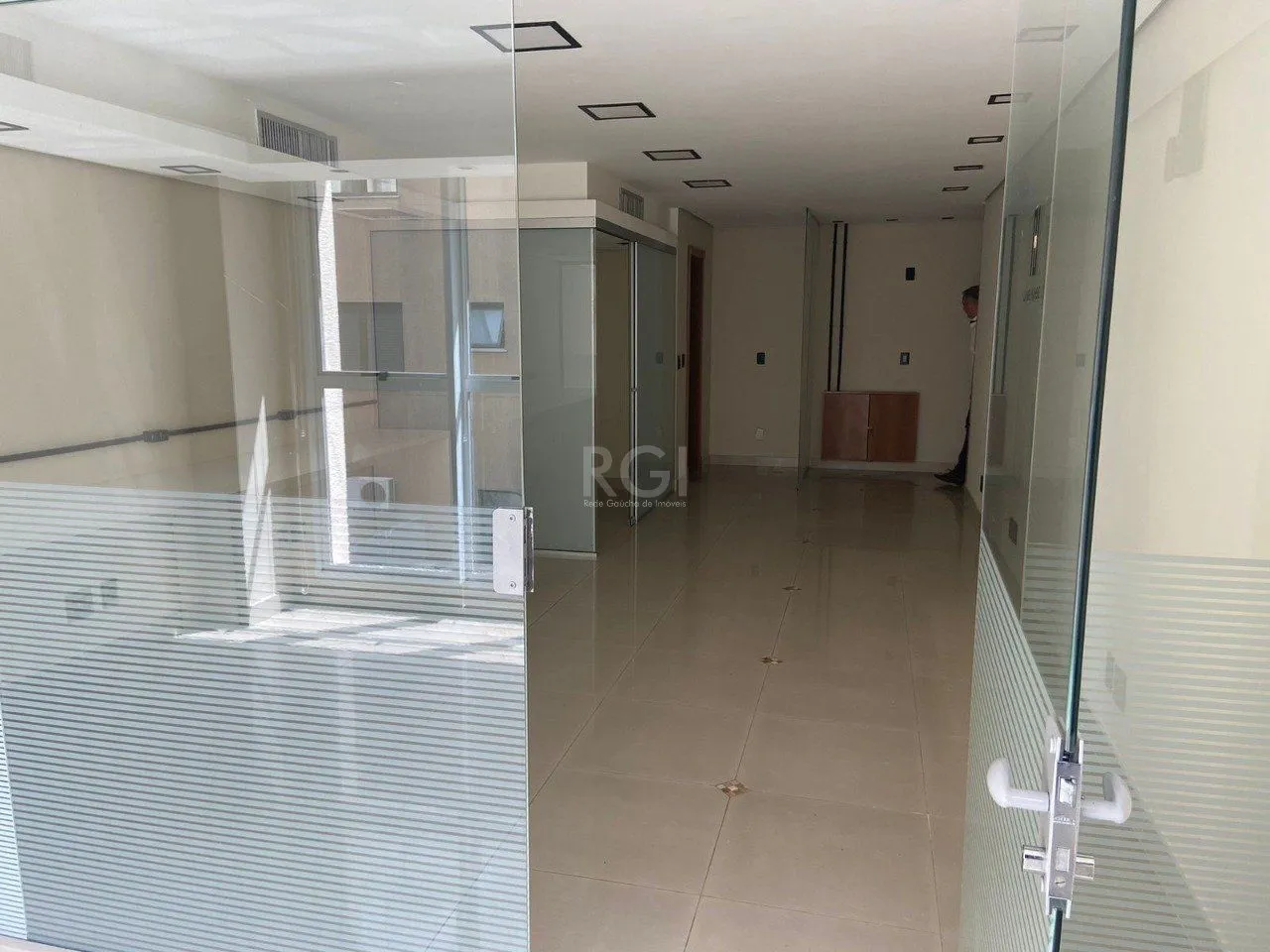 Imagem Sala comercial, bairro Moinhos de Vento, Porto Alegre/RS