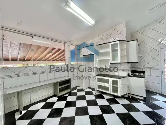 Imagem Oportunidade Ùnica em Condomínio na Granja Viana