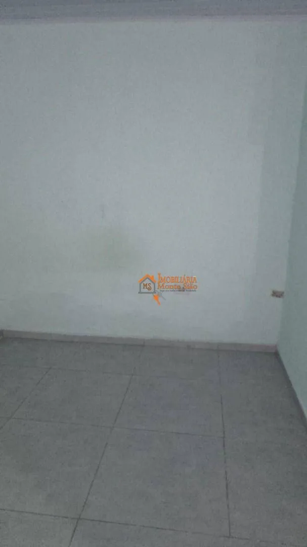 Imagem Sobrado com 12 dormitórios à venda, 375 m² por R$ 350.000,00 - Taboão - Guarulhos/SP