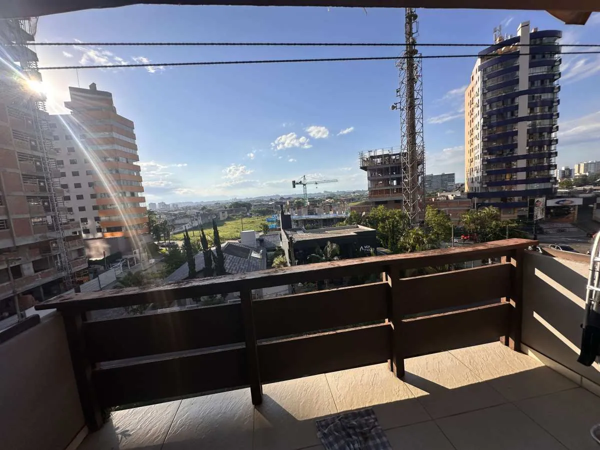 Imagem Cobertura à venda em Torres, predial, com 3 quartos, 252,00m2