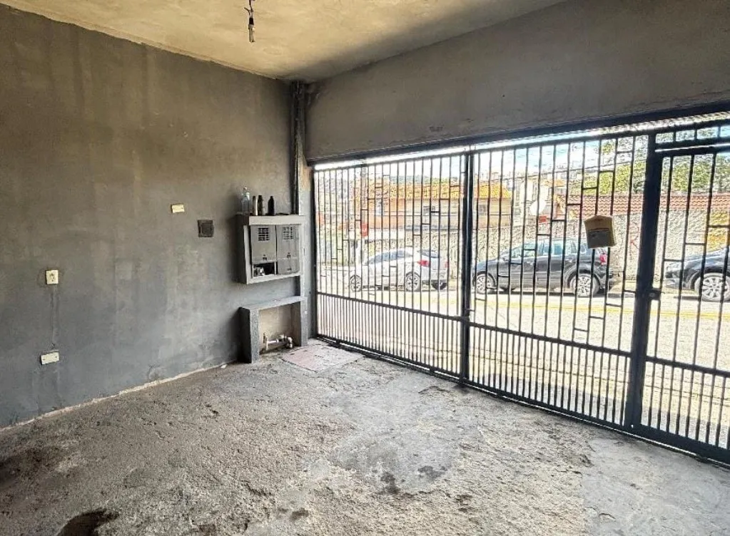 Imagem Maravilhosa casa à venda em Santo André-SP, Vila Luzita: 3 quartos, 1 suíte, 3 banheiros, 2 vagas de garagem, 230m²!