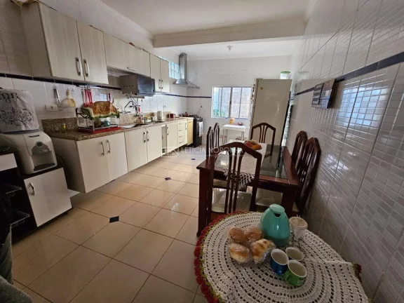 Imagem Casa à Venda