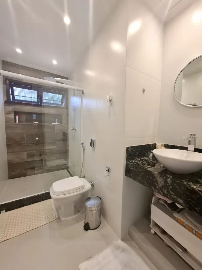Imagem Casa para Venda em Teresópolis / RJ no bairro Várzea