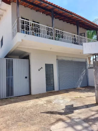Imagem Imóvel à Venda em Boituva: Sobrado com Galpão Comercial