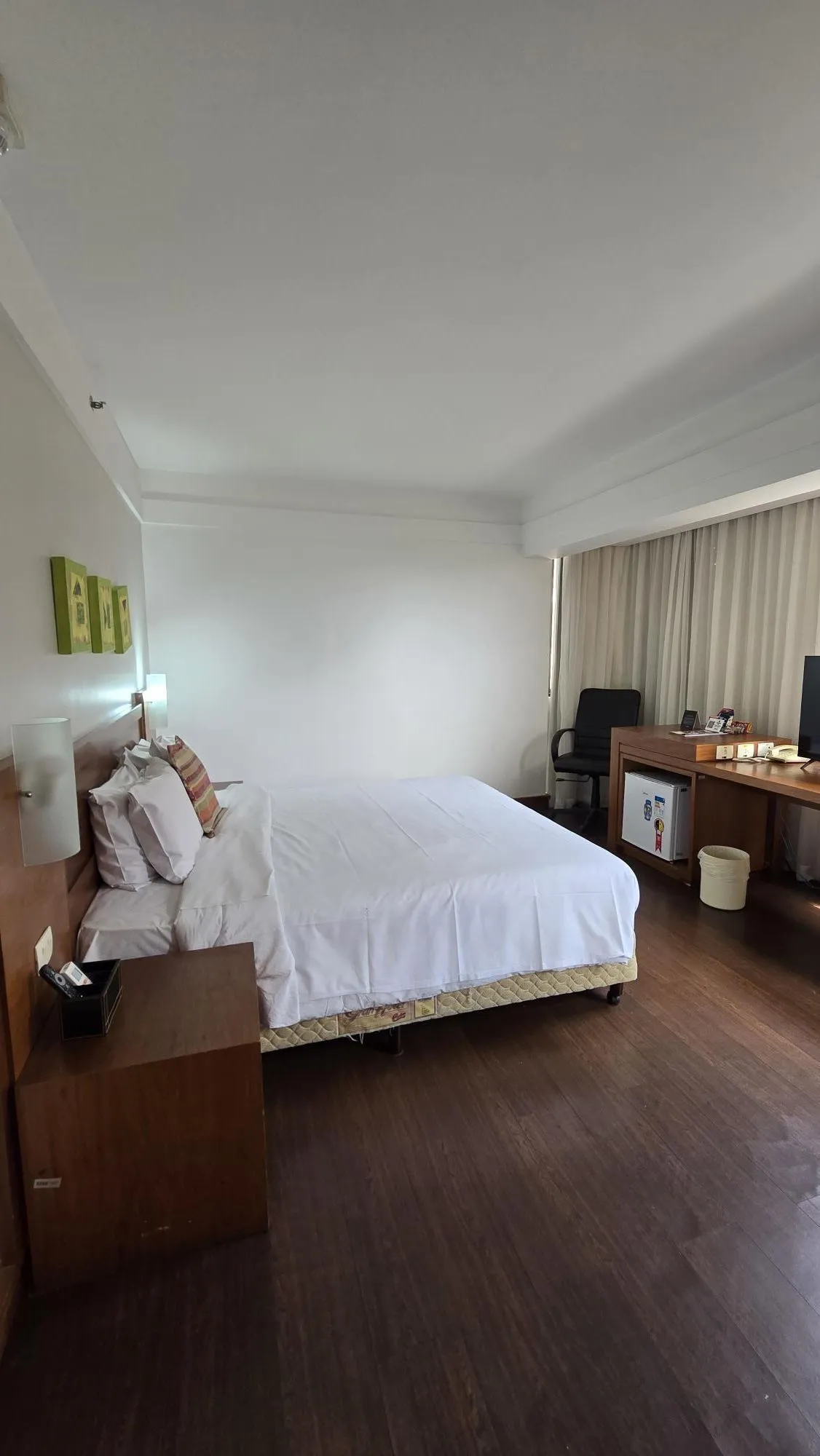 Imagem Flat em frente ao Parcão, na Comendador Caminha.