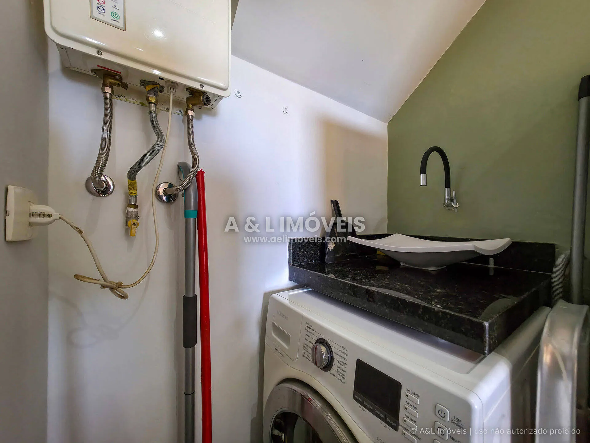 Imagem Duplex à venda na Vila Floresta | Lareira e vista para as montanhas
