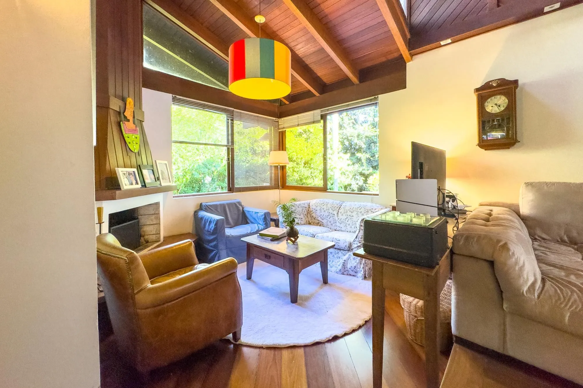 Imagem Casa no Parque Knorr com 3 dormitórios e piscina aquecida