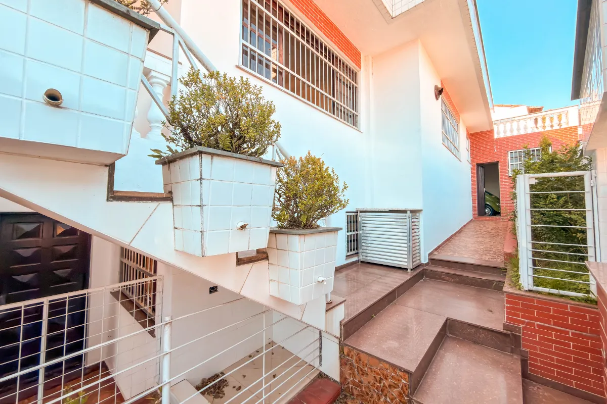 Imagem Casa para venda em Suíssa com 4 quartos, 294m2