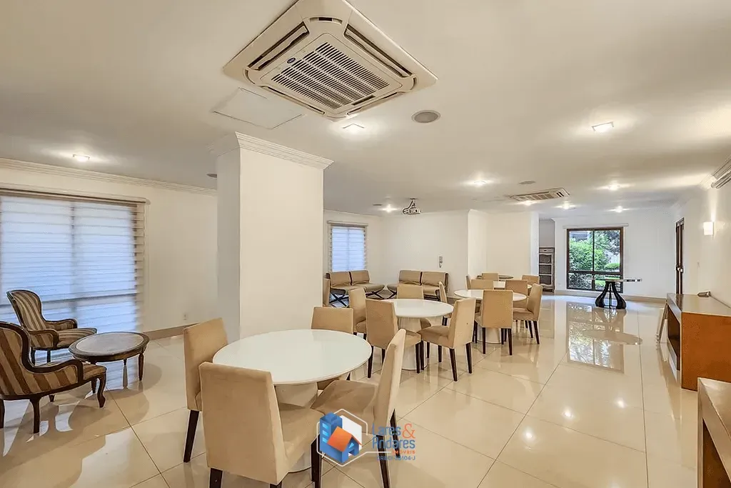 Imagem Apartamento à venda 3 Quartos 3 Suites 2 Vagas 95M² Moema São Paulo - SP