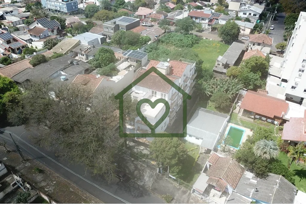 Imagem Terreno plano com 352m² localizado na Rua Edmundo Bastian 1155 no bairro Cristo Redentor medindo 8,...