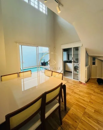 Imagem Casa Sobrado 4 Dormitórios,(3 Suítes),245m², Jardim das Indústrias, Sjc.