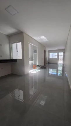 Imagem Sobrado com 3 dormitórios à venda por R$ 749.000 - Vila Camilópolis - Santo André/SP