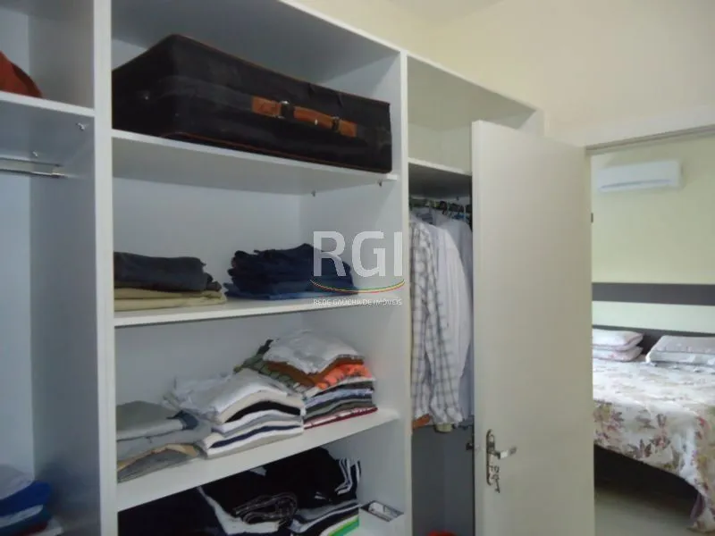 Imagem Casa Condominio para Venda - 213.05m², 4 dormitórios, sendo 2 suites, 4 vagas - Vila Nova