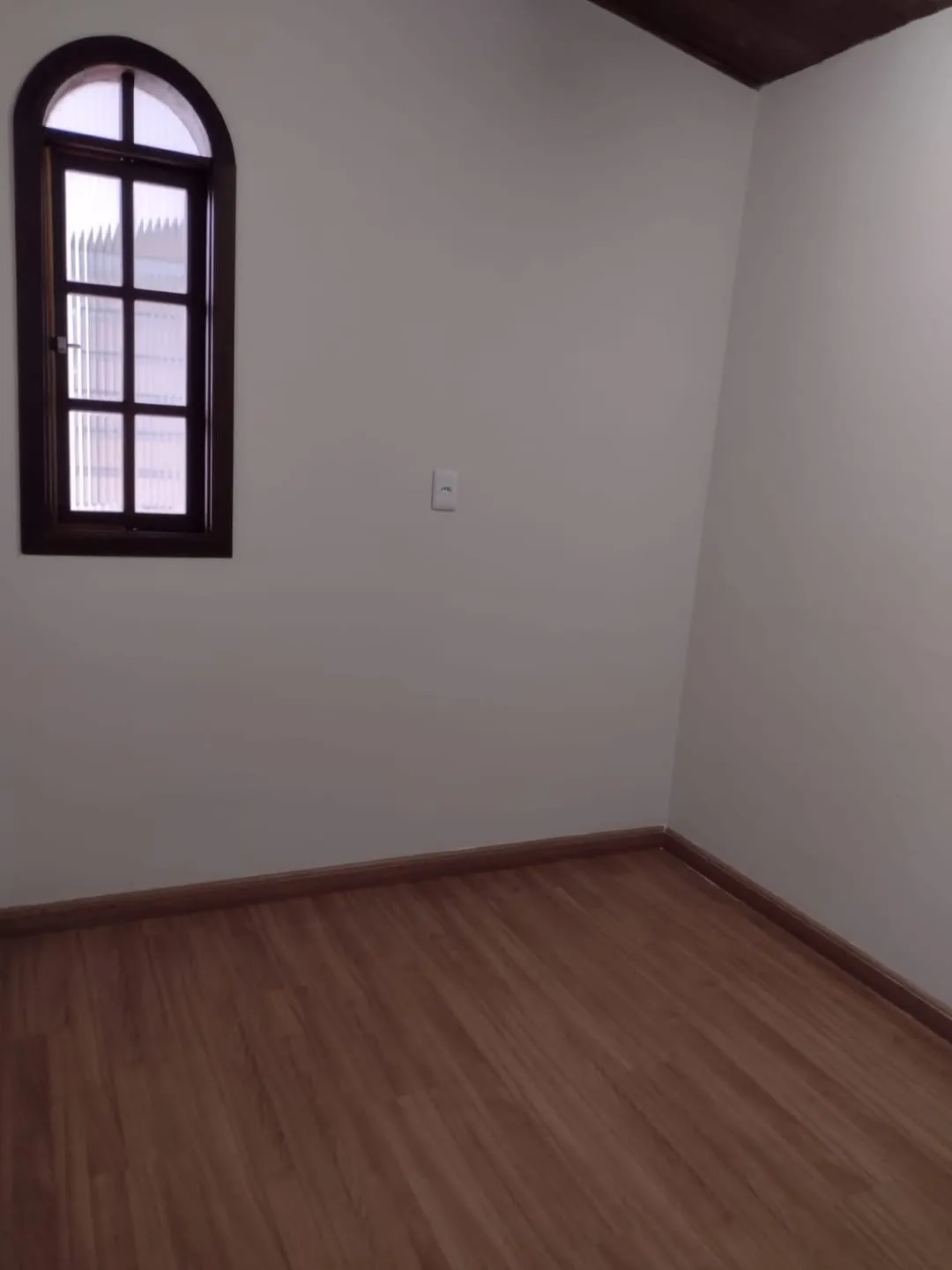 Imagem Casa à venda 3 Quartos, 3 Suites, 4 Vagas, 600M², Jardim Residencial Doutor Lessa, Pindamonhangaba - SP