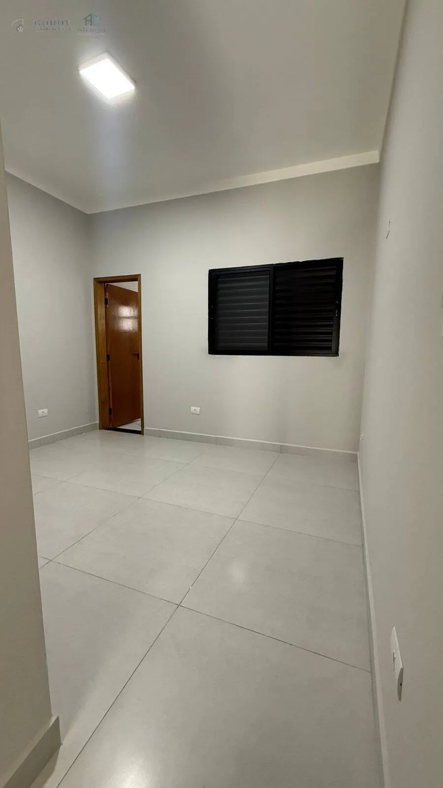 Imagem Casa moderna e bem distribuída, ideal p quem busca conforto e funcionalidad