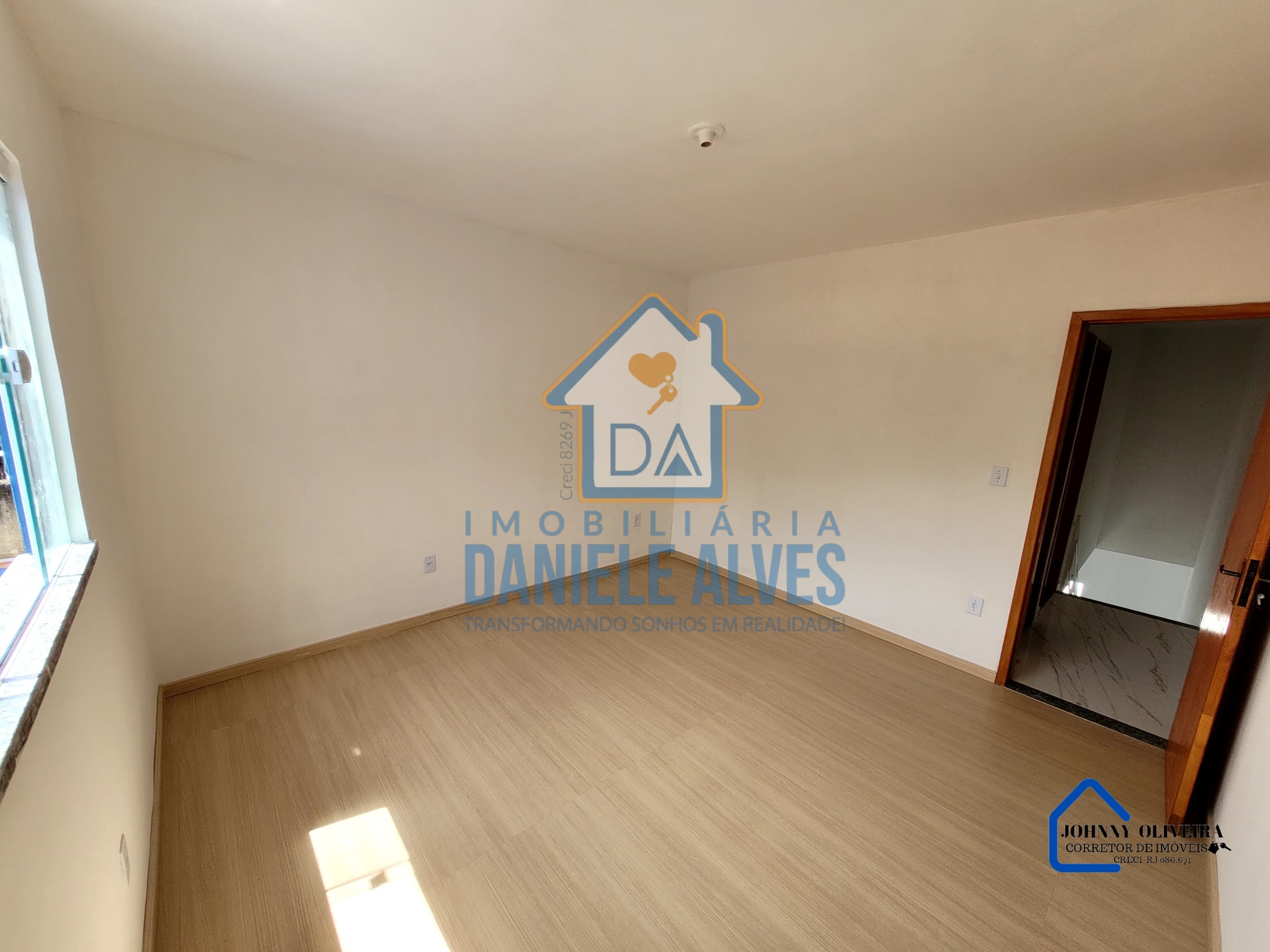 Imagem Casa com 2 Quartos à Venda, 75 metro em Jardim Alzira - Queimados