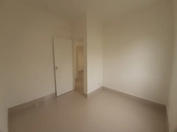 Imagem Imóvel à venda em condomínio de luxo em Cotia-SP, Chácara Tropical, com 3 quartos e 57,80 m² de área.