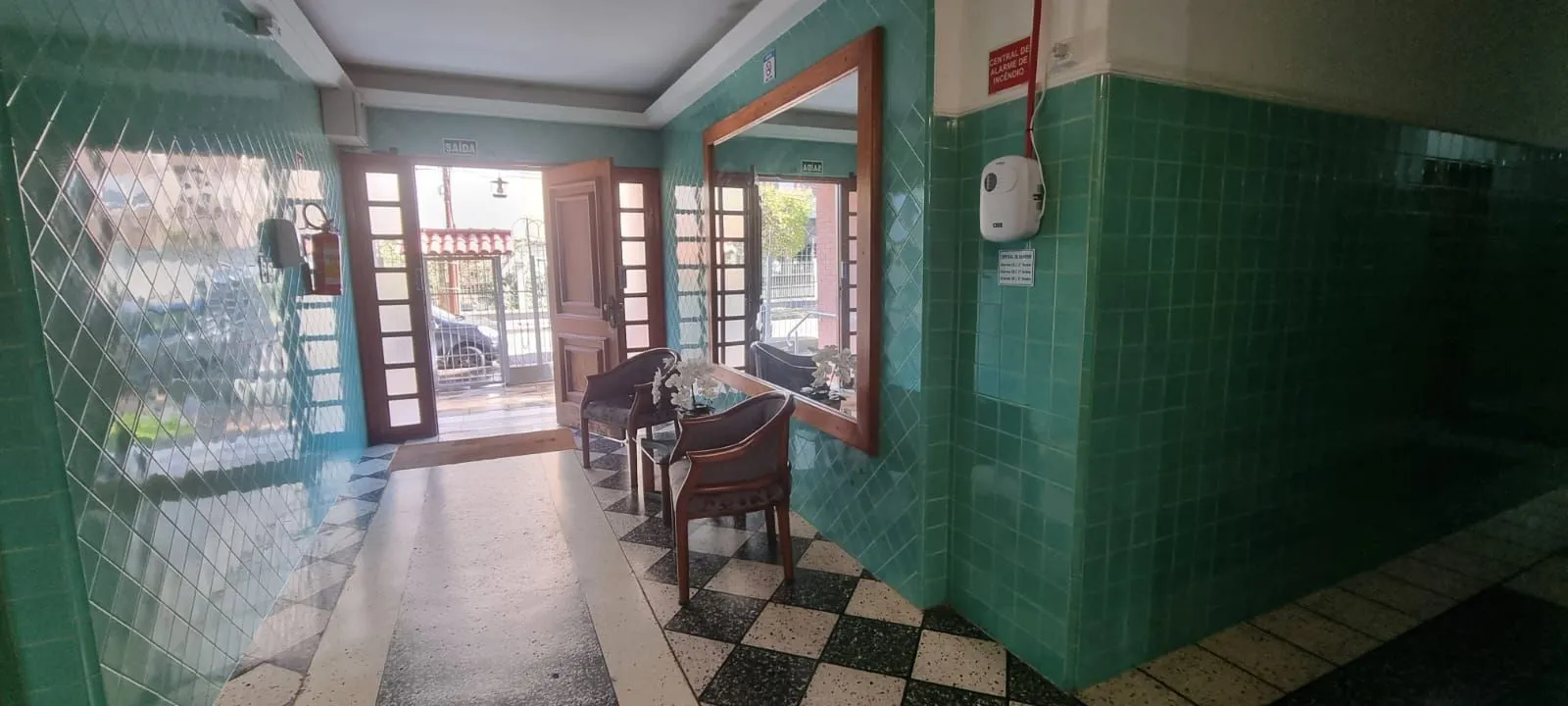 Imagem Apartamento 04 dormitórios ou gabinete com 01 vaga no bairro Praia de Belas
