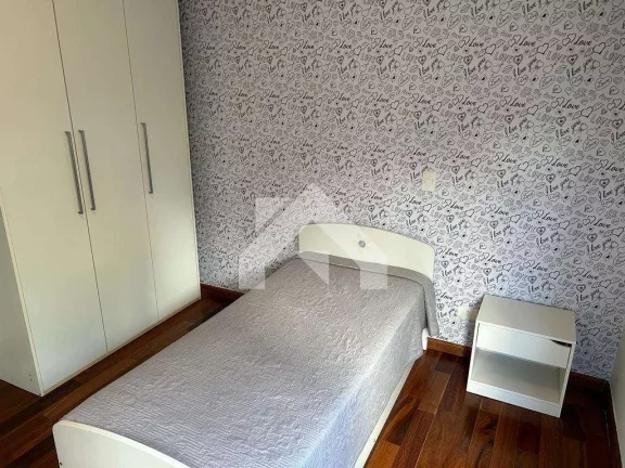 Imagem Casa de Condomínio em Jardim do Golf I - Jandira