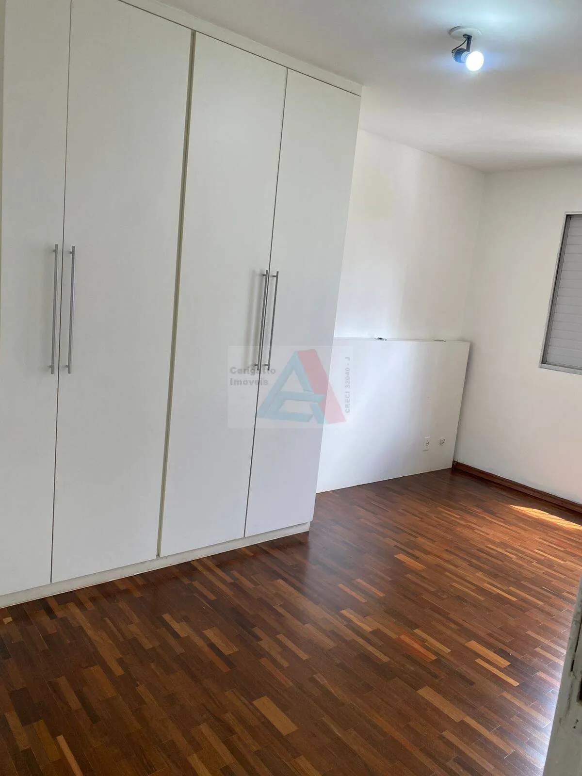 Imagem Apartamento com 2 dormitórios à venda, 61 m² Parque Fongaro