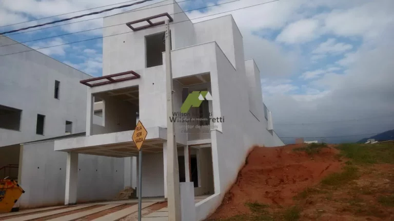 Imagem Casa a venda em Condomínio