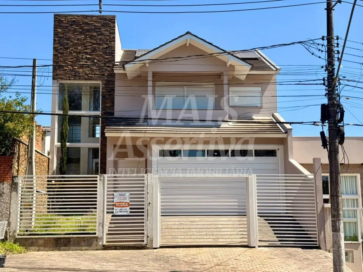 Imagem Sobrado com 03 suites, semi mobiliado para locação - São José em Canoas