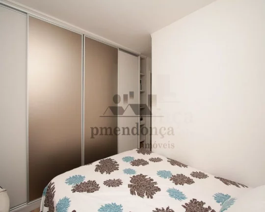 Imagem Apartamento excelente repleto de armários, com living para 02 ambientes, terraço, 03 dormitórios ...