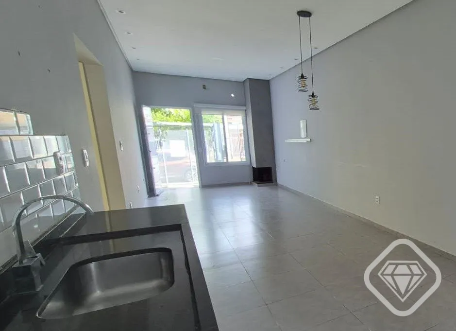 Imagem Casa moderna no Residencial Lagos de Nova Ipanema.

Espaço, conforto e segurança em um dos loteame...