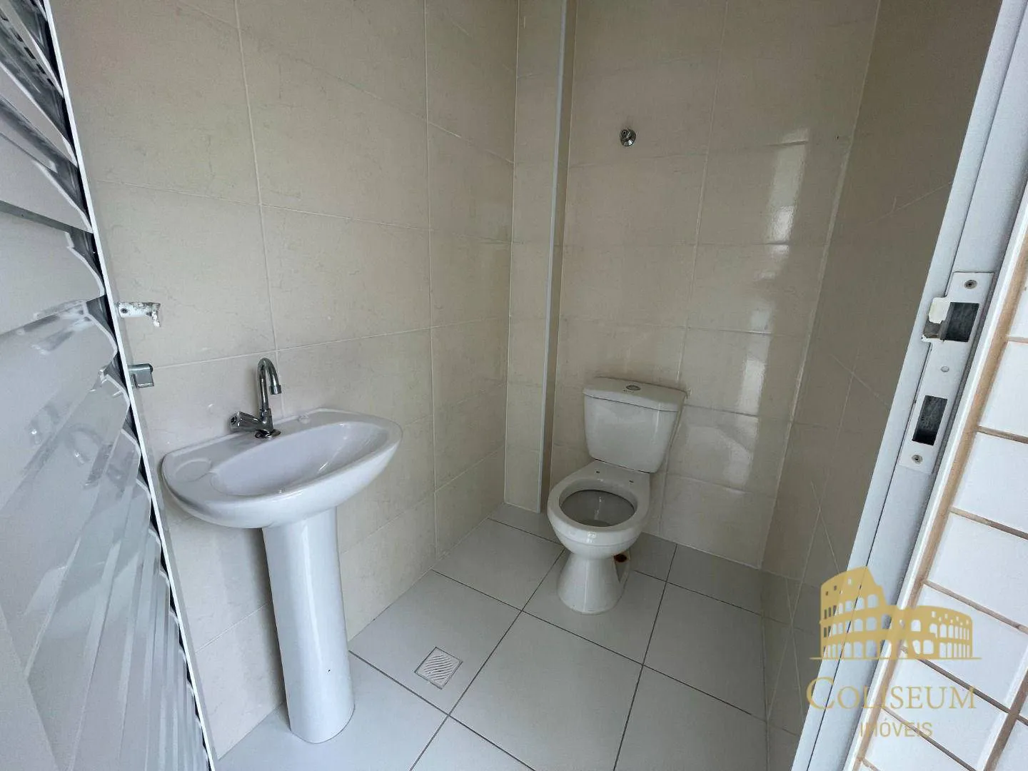 Imagem Apartamento com 3 dormitórios para alugar, 163 m² por R$ 5.000,00/ano - Tupi - Praia Grande/SP