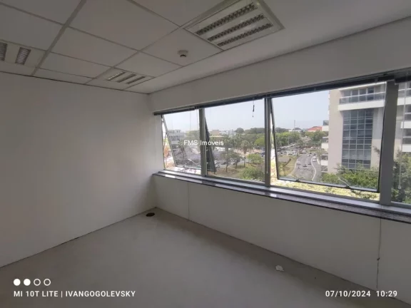 Imagem Andar Comercial para Locação em São Paulo-SP, Vila Congonhas: 12 Vagas de Garagem e 482,22m² de Área