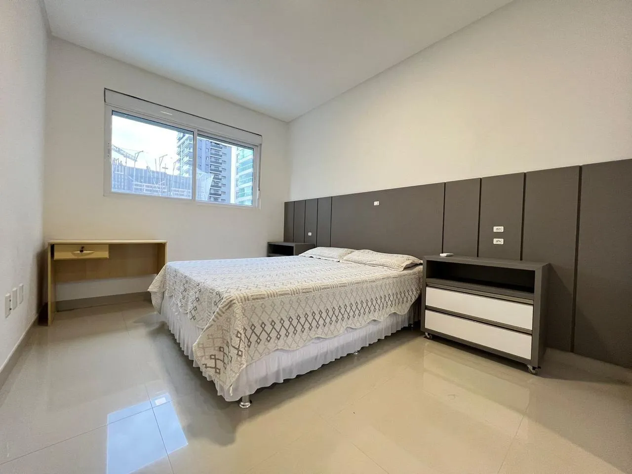Imagem Apartamento à venda com 150m2 por R$ 1.950.000,00