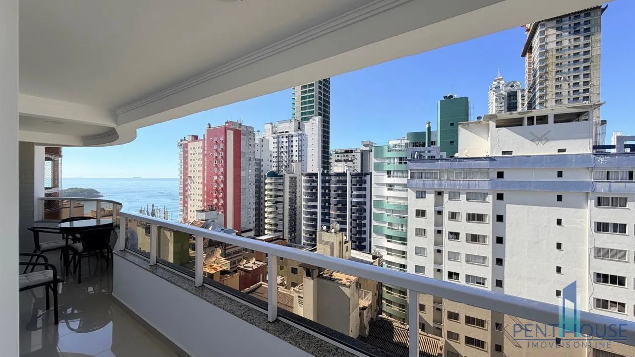 Imagem Apartamento Quadra Mar para Venda em Balneário Camboriú, CENTRO, 3 dormitórios, 1 suíte, 2 banheiros, 2 vagas
