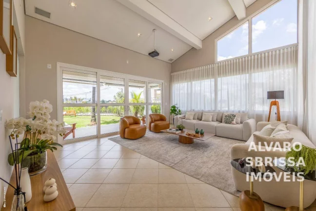 Imagem Casa clássica, mobiliada e climatizada, atemporal, toda atualizada e com muita luz natural. Condomínio Plaza Athenée Itu SP. at:1145m2 ac:460m2