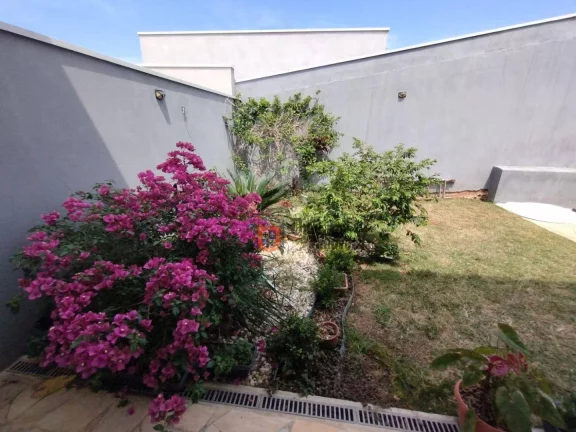 Imagem Casa com 3 dormitórios à venda, 110 m² por R$ 750.000,00 - Jardim Estância Brasil - Atibaia/SP