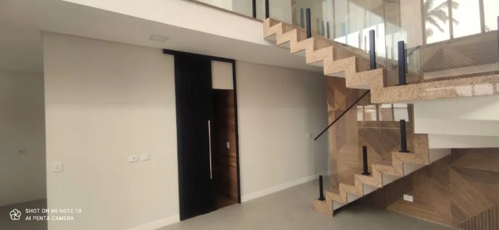 Imagem CASA COM 185,00 m² - FLÓRIDA - PRAIA GRANDE SP