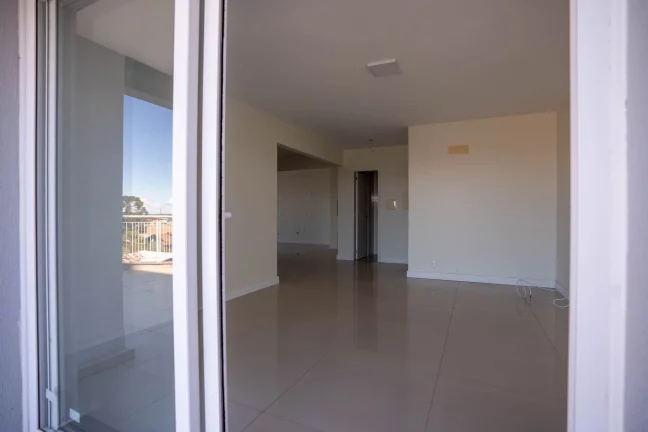 Imagem Apartamento 3 quartos sendo 1 suíte para venda no bairro Cristo Redentor em Caxias do Sul