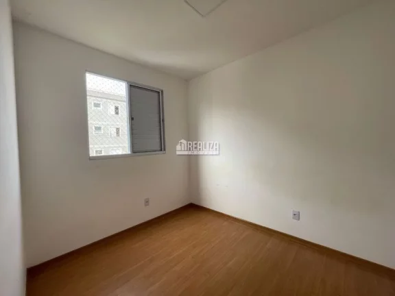 Imagem Apartamento de 2 dormitórios para venda no Condomínio Residencial Aguas Cristalinas, no bairro Conjunto Guanabara, Uberaba