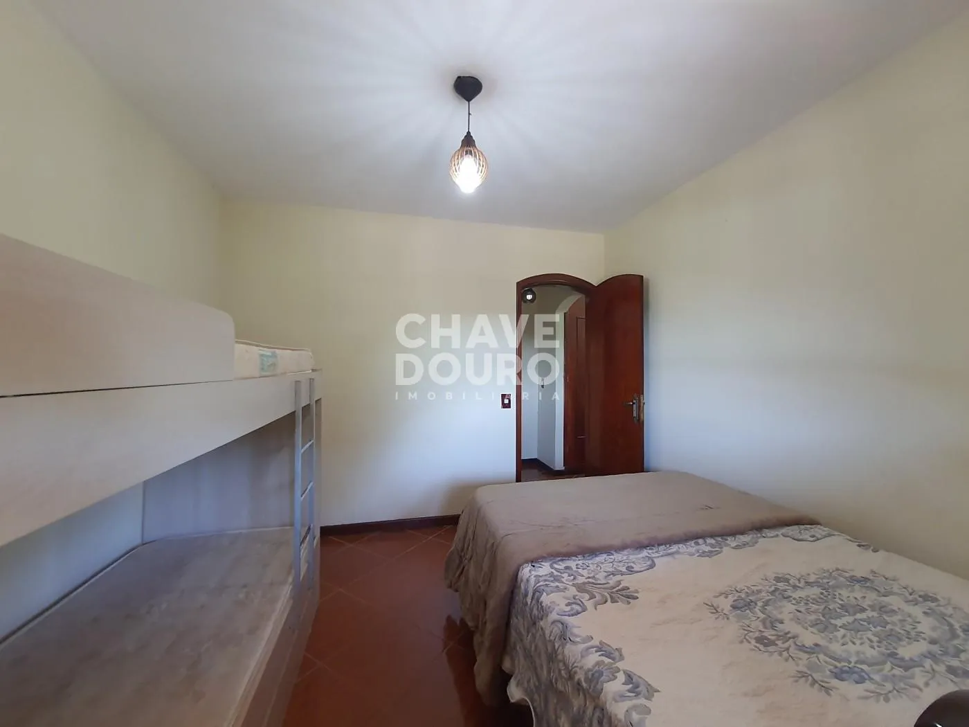Imagem Casa para Venda em Teresópolis, Iucas, 3 dormitórios, 1 suíte, 3 banheiros