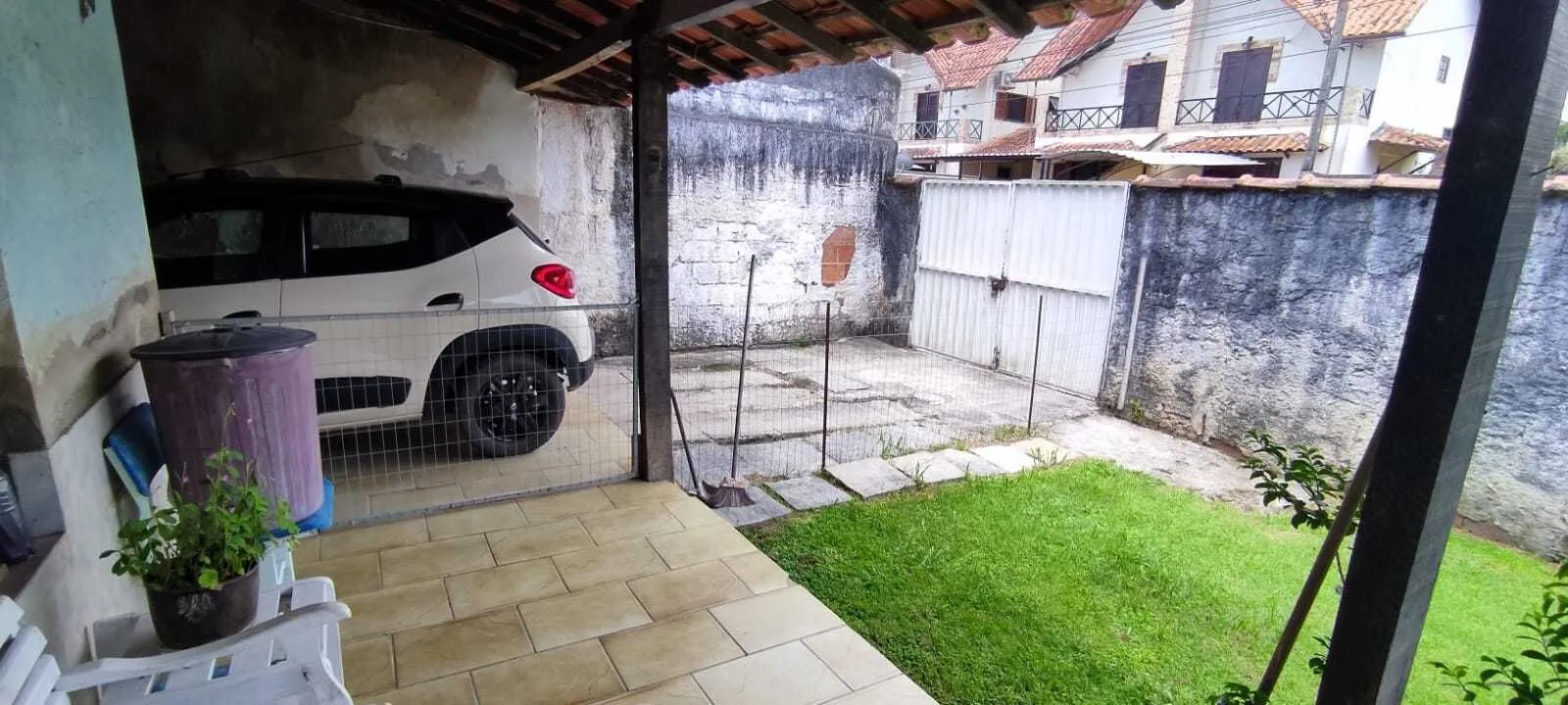 Imagem Casa Duplex à Venda em Itaipu, com 4 Qts, Suíte, 2 Vagas, Quintal - Maravista Niterói
