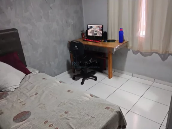 Imagem Casa a Venda no bairro Mundel - São Gonçalo, RJ