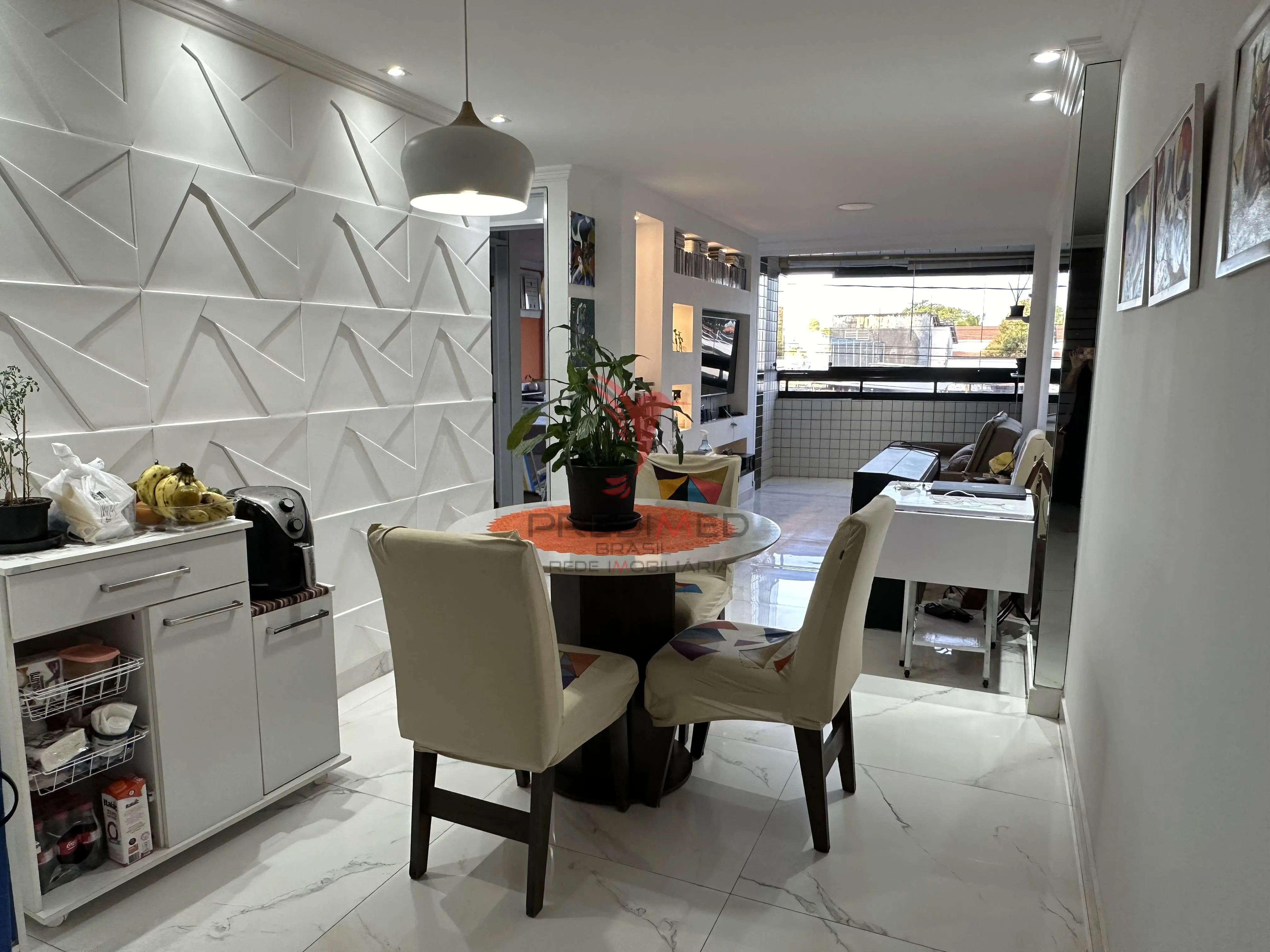 Imagem Vende-se apartamento com Varanda Gourmet, vista Mar,na melhor localização de Tambau