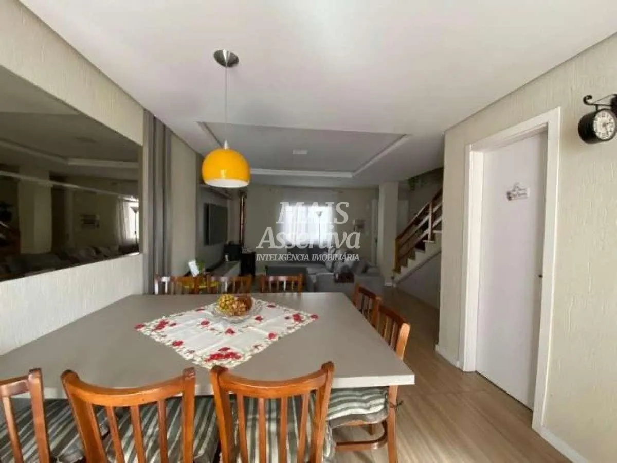Imagem Casa para Venda em Canela / RS no bairro Centro