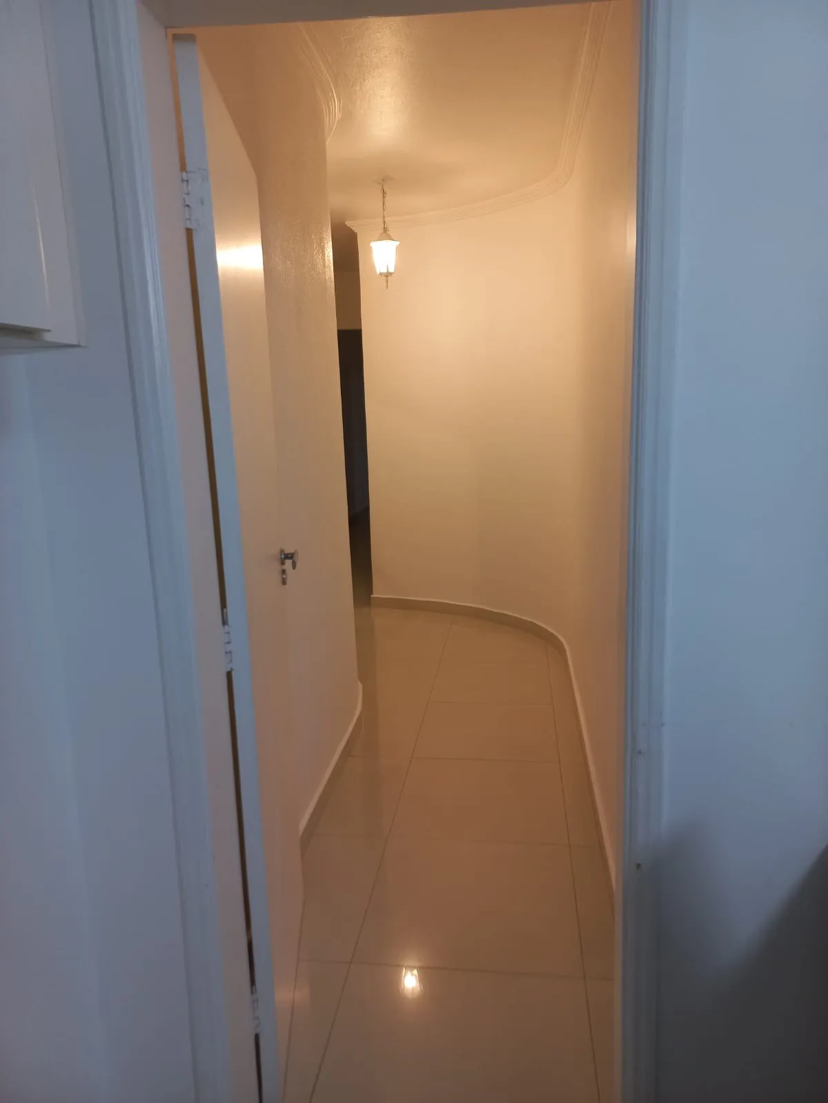 Imagem Encantador apartamento de 176m² no Condomínio Edifício Guarujá Tower à 300Mts da Praia