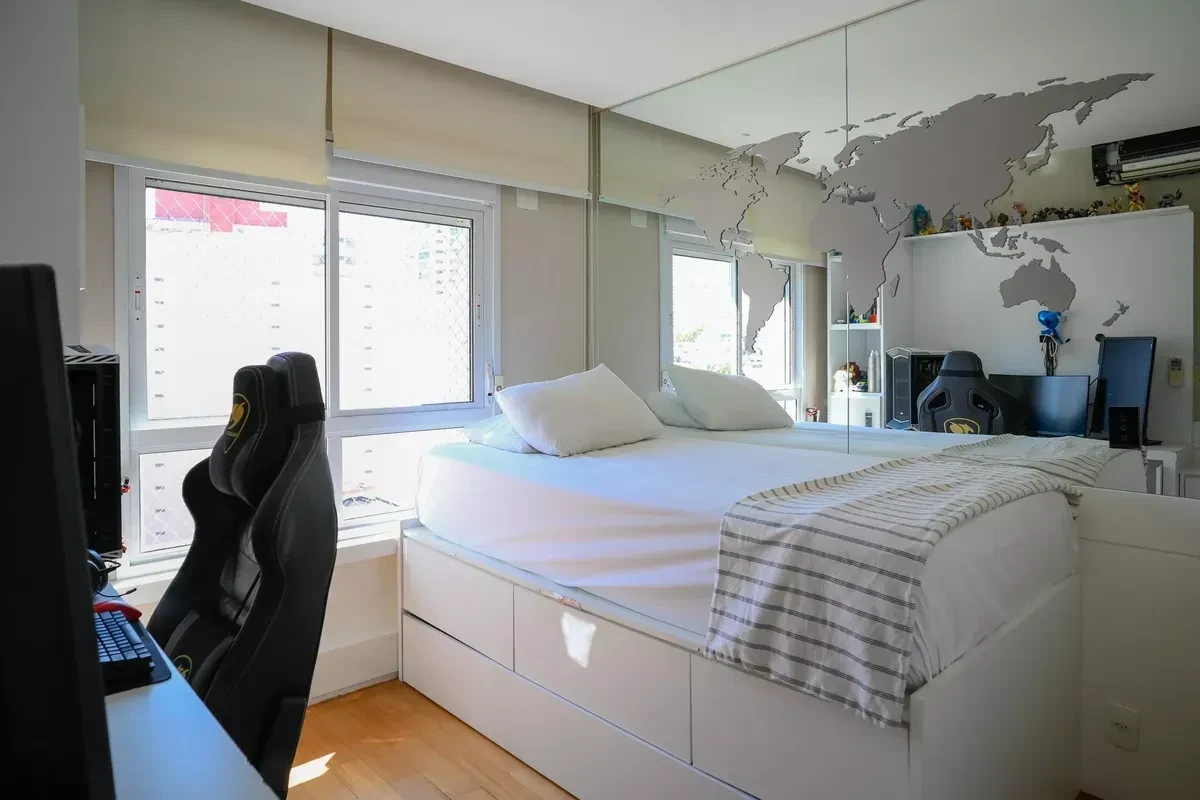 Imagem Apartamento com 3 Quartos à Venda, 280 metros em Aclimação - São Paulo